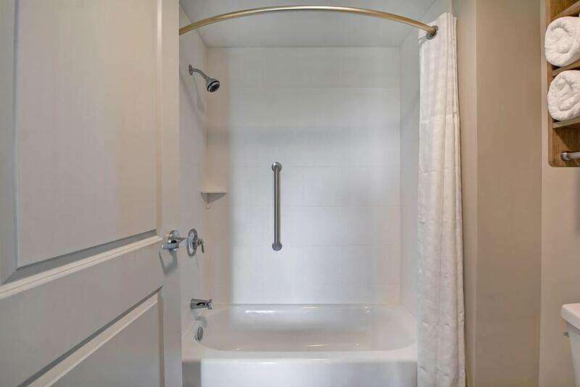 Homewood By Hilton New Hartford Utica Hotel